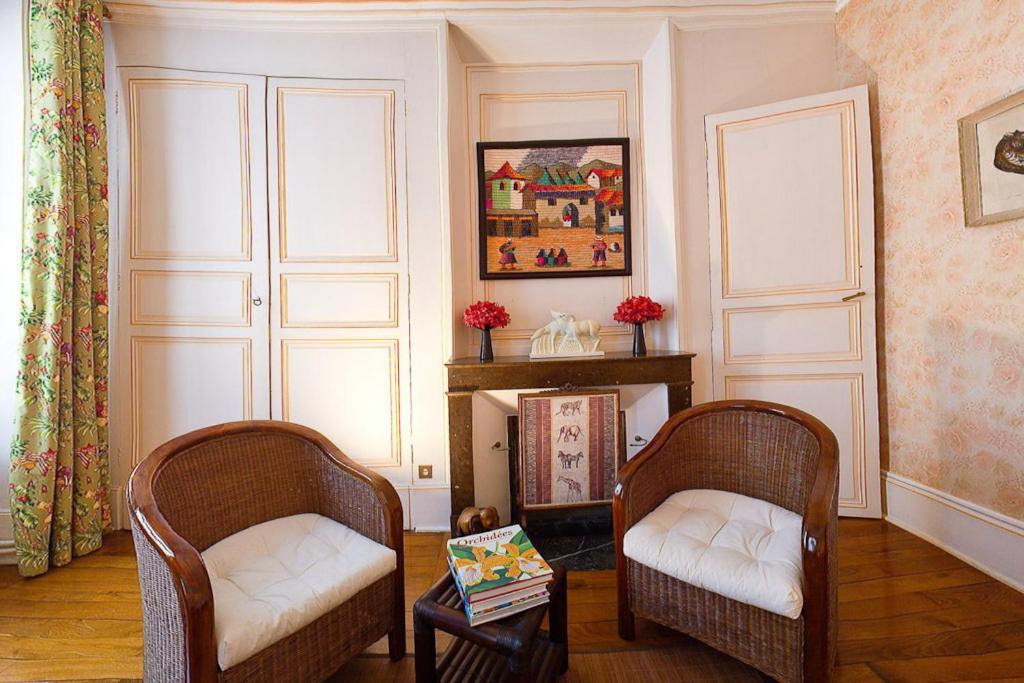 Amphore Du Berry Saint-Amand-Montrond Room photo